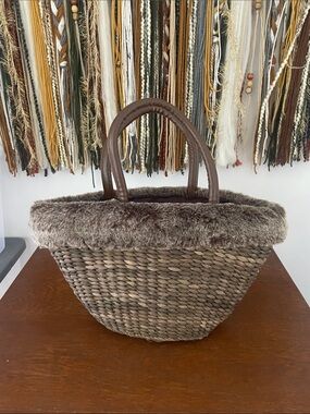Bath & Body Works Brown Woven Tote with Faux-Fur Trim